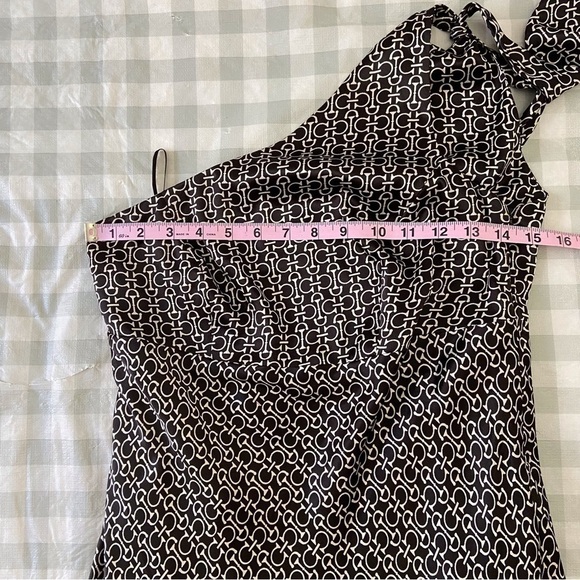 GORGEOUS Serena dress one shoulder silky dresses black cream white size 3 lightw - Picture 10 of 14